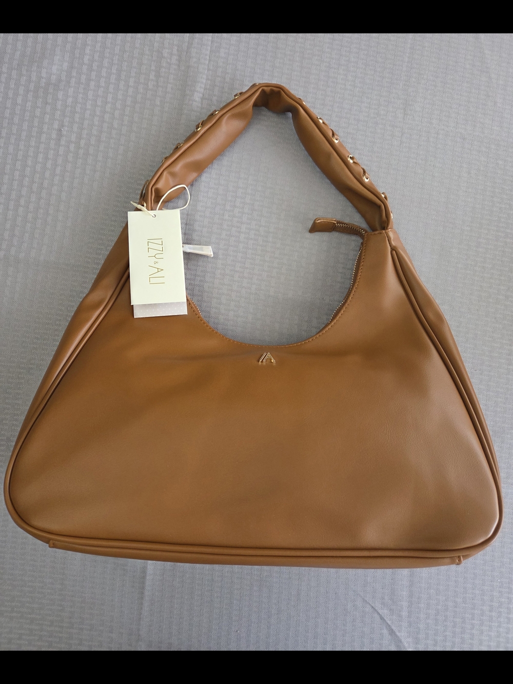 Izzy&Ali Tan Shoulder Hobo Bag